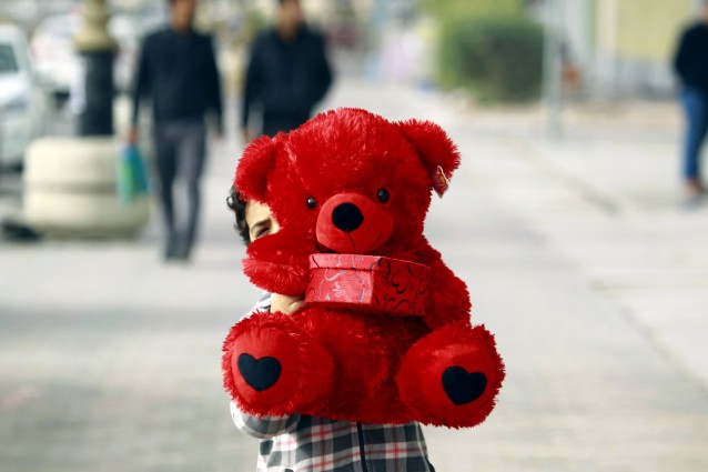 Lavaggio a mano o in lavatrice? I trucchi per lavare i peluche in modo perfetto