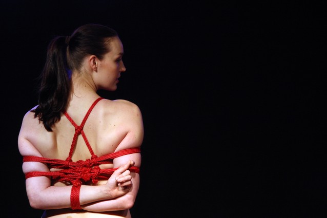 BDSM: cos'è e perché provoca piacere fisico e mentale