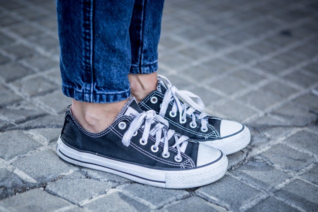 Dove si consumano le suole delle scarpe? Ecco quali sono le tue cattive abitudini