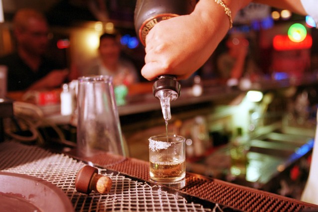 Bere tequila aiuta a perdere peso: ecco perché succede