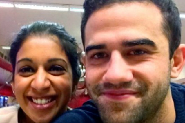 A causa della sedia a rotelle teme di non trovare l'amore, poi incontra l'uomo dei sogni