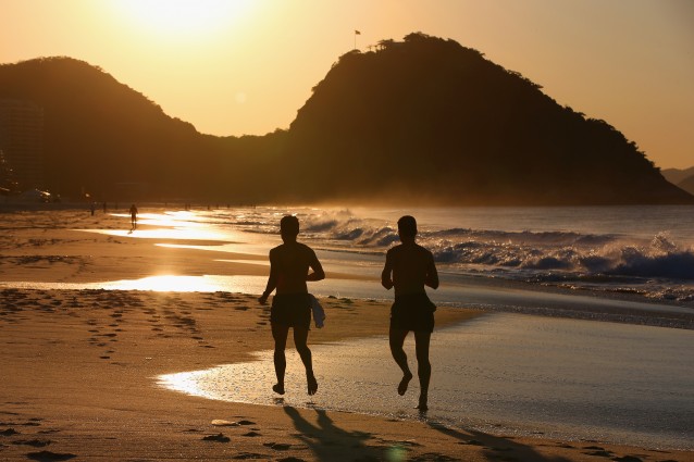 Non hai tempo per la palestra? Basta un minuto per tenersi in forma: lo dice la scienza