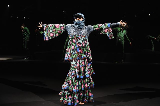 Kenzo x H&M: la collezione arriva in passerella