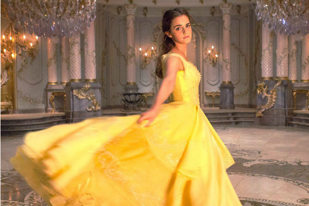 Emma Watson incanta con l’abito da favola in “La Bella e la Bestia”