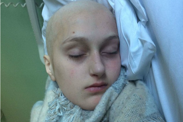 A 12 anni ha dei dolori e crede che siano legati alla crescita: Ashleigh ha un cancro