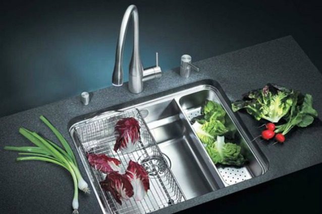 I cibi da non gettare mai nel lavello per evitare di intasare lo scarico