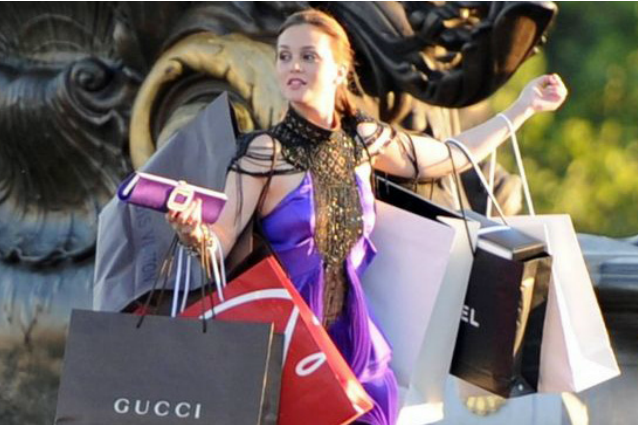 Dimagrire facendo shopping: ecco quante calorie si perdono in periodo di saldi