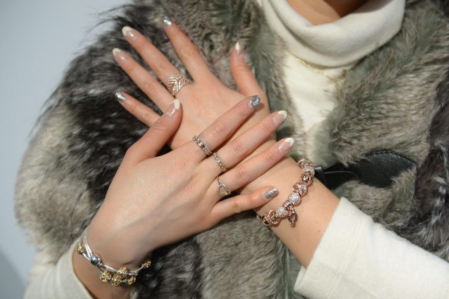 Come sono le dita delle tue mani? Ecco cosa rivelano di te