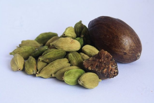 Cardamomo: proprietà, usi e controindicazioni