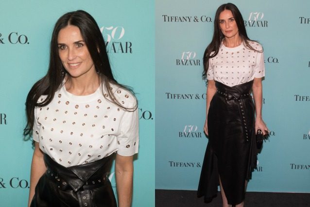 Borchie e gonna di pelle: a quasi 55 anni Demi Moore sfoggia un look da rocker