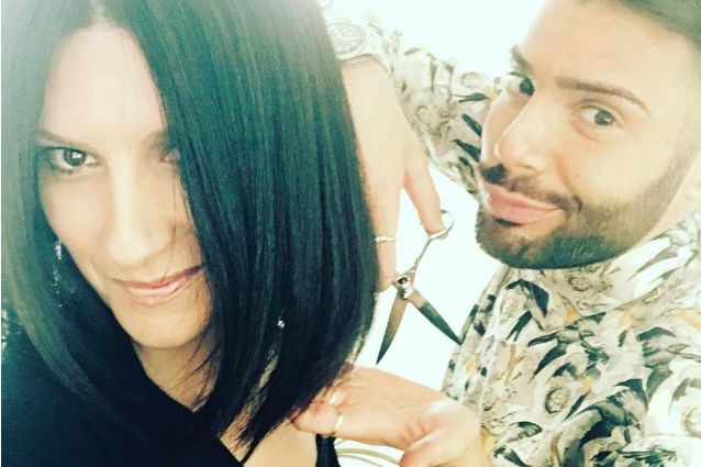 Laura Pausini ci dà un taglio: il nuovo look della cantante