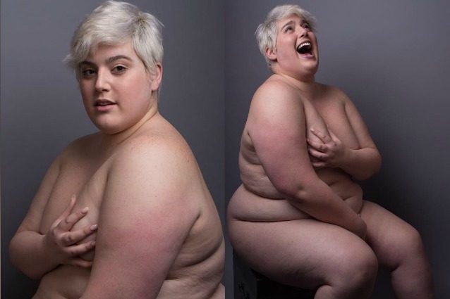"Il mio corpo è un'opera d'arte": la modella plus-size posa nuda senza imbarazzo