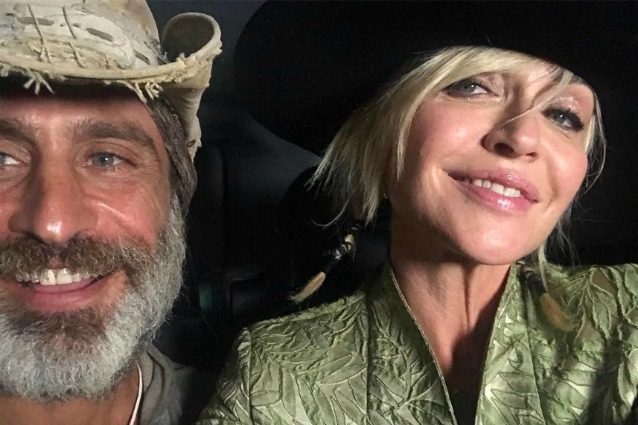 Paola Barale e Raz Degan, la coppia con il cappello