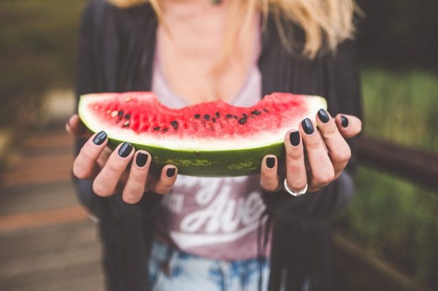 Dimmi come mangi e ti dirò quanto spendi: ecco cosa dicono di te i pasti che consumi