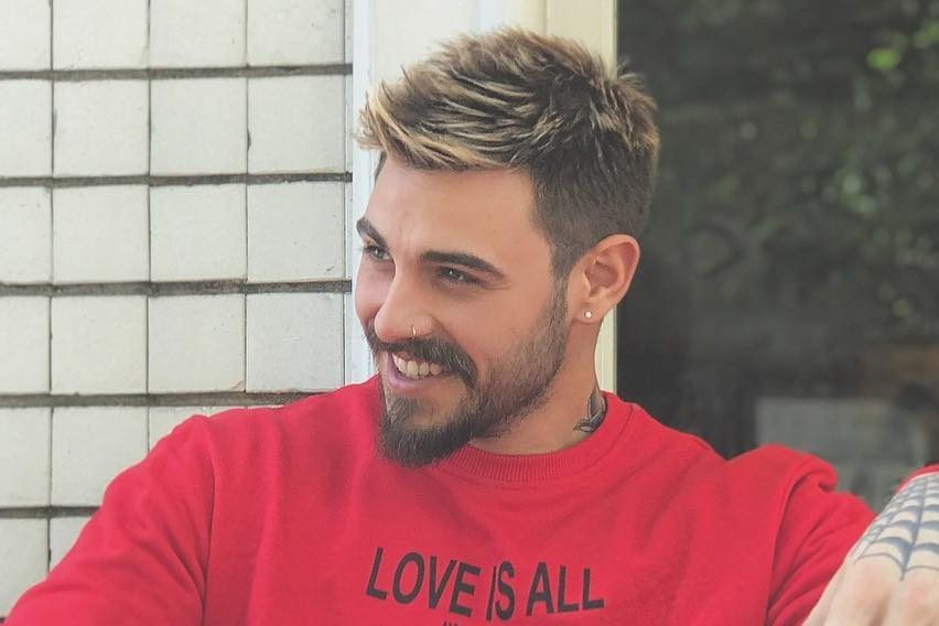 Le Hanno I Monti E I Capelli