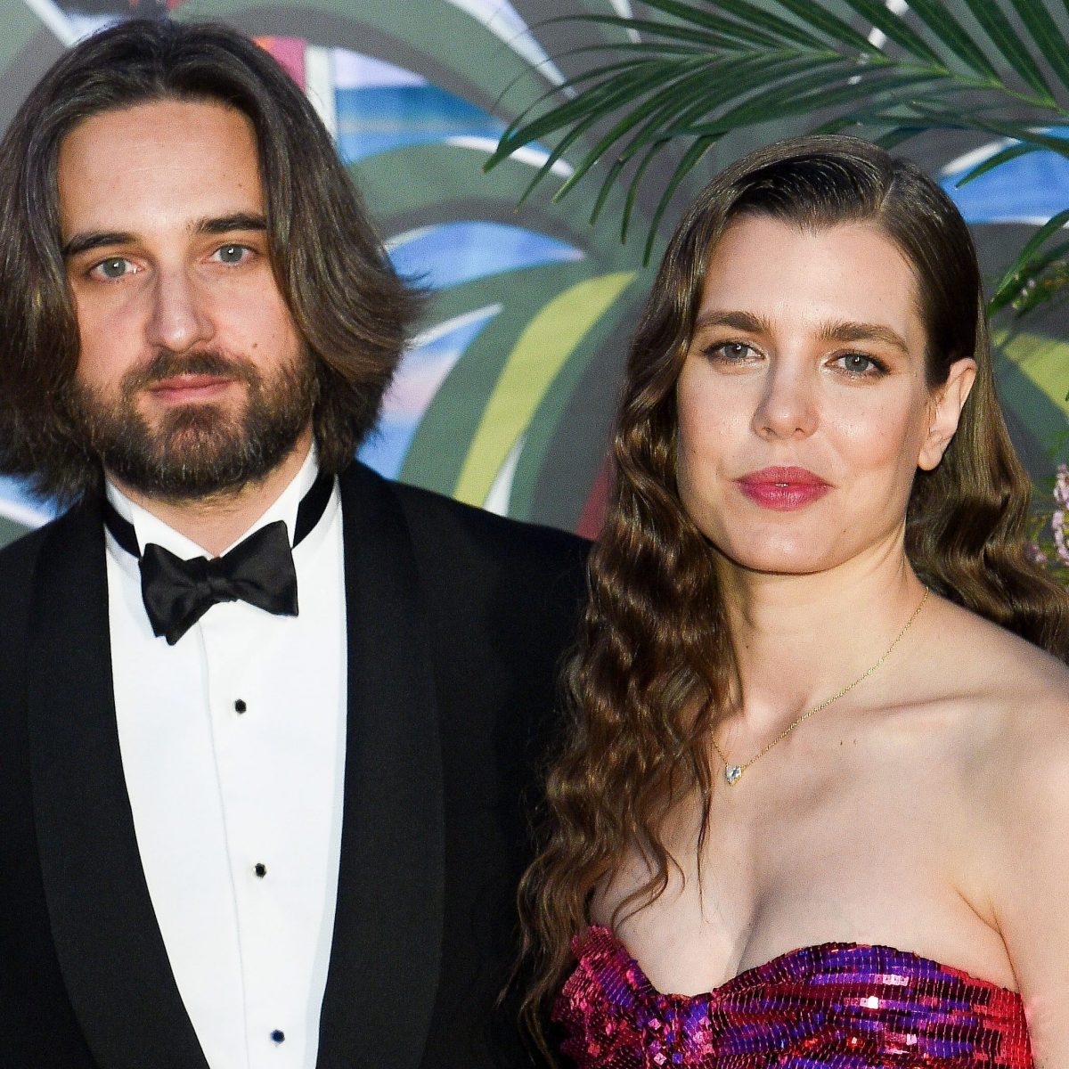 Charlotte Casiraghi Pronta Per Il Matrimonio Con Dimitri Rassam Lista Nozze Con Doni Da 140mila Euro