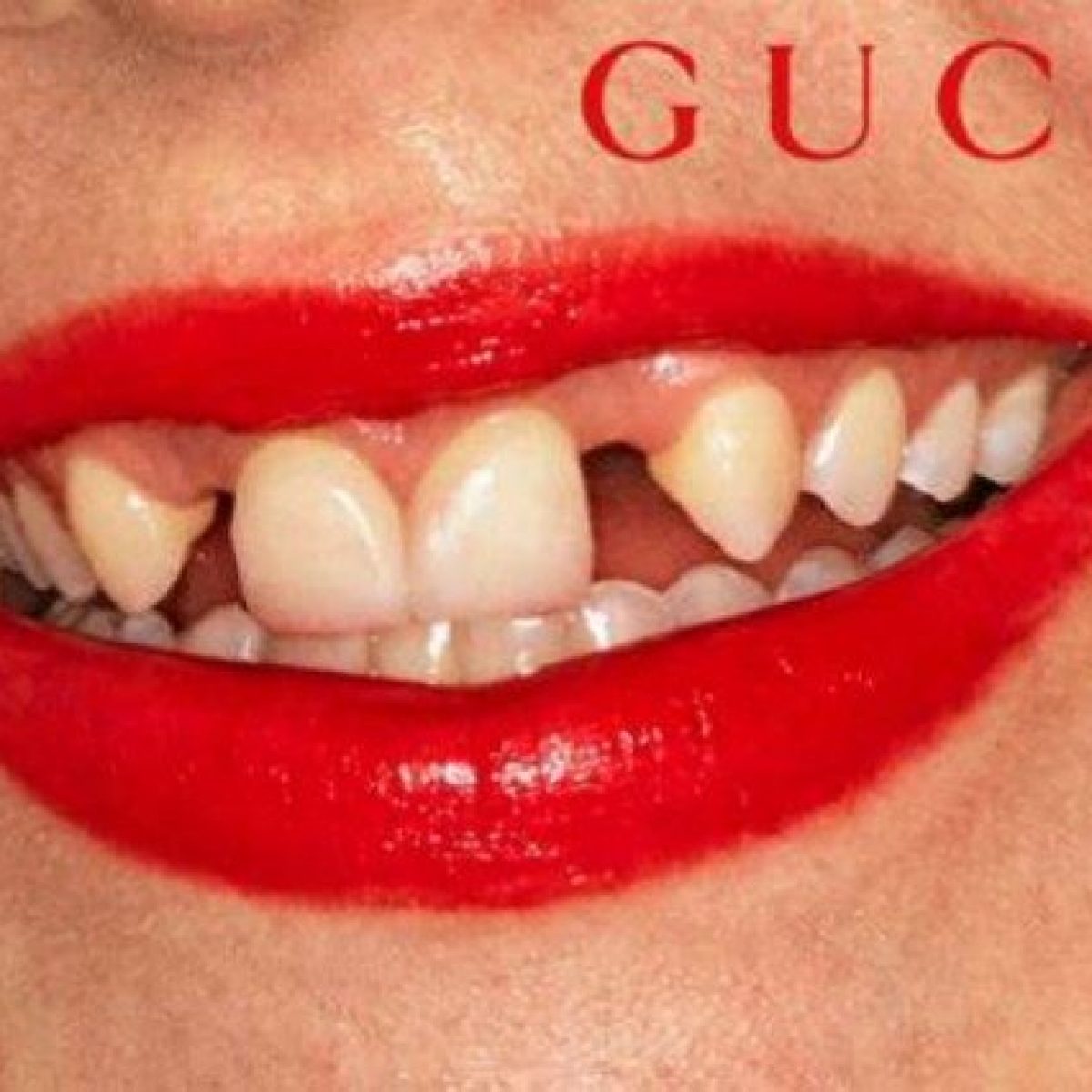 gucci rossetto pubblicità