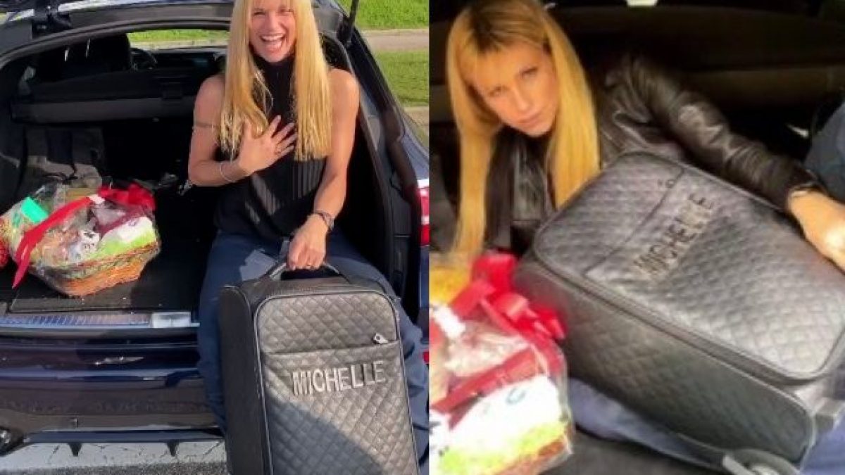 Michelle Hunziker viaggia con stile, la valigia col nome è l'accessorio più  trendy di sempre