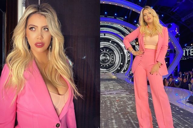 Wanda Nara in rosa al Gf Vip, il rossetto è abbinato al tailleur nella puntata 14