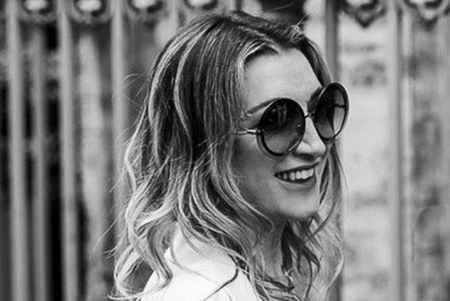 Elisabetta Franchi celebra le donne con la #WomanSupportingWoman: Siamo  guerriere invincibili