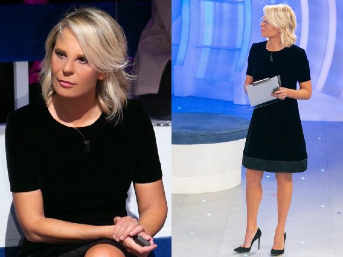 Abiti Maria De Filippi C è Posta Per Te
