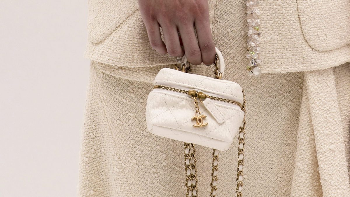 Le borse per la primavera 2021 sono in miniatura: mini bag di tendenza da  avere