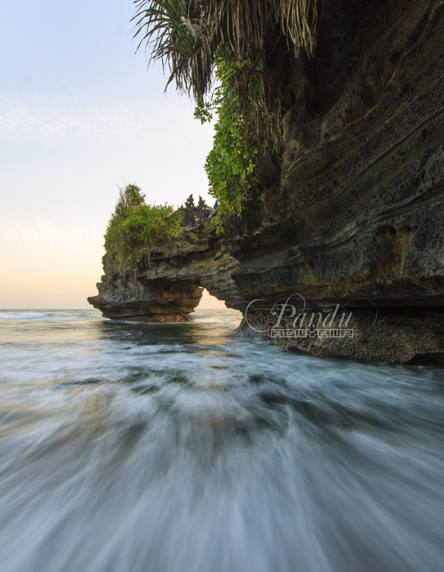 Batu Bolong, Indonesia.