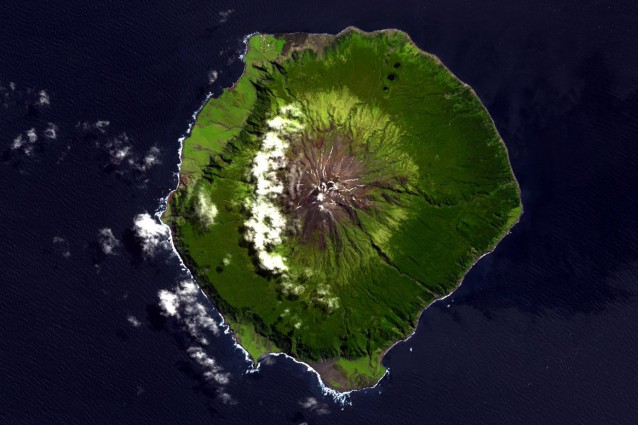 Tristan da Cunha vista da satellite.