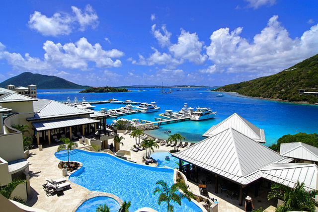 Resort nelle Isole Vergini britanniche (Foto da Wikipedia).