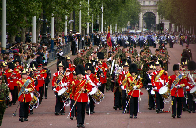Parata speciale con truppe militari su The Mall