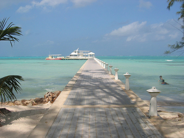 Rum Point – Foto di MCHart