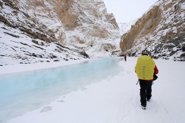 Il sentiero di ghiaccio sul fiume Zanskar in India