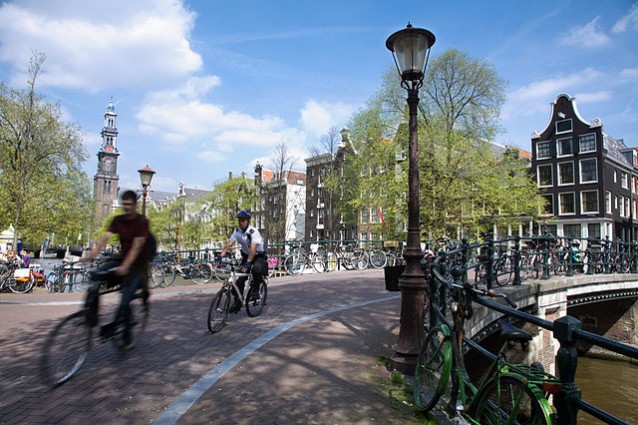 Ciclisti ad Amsterdam – Foto Wikipedia