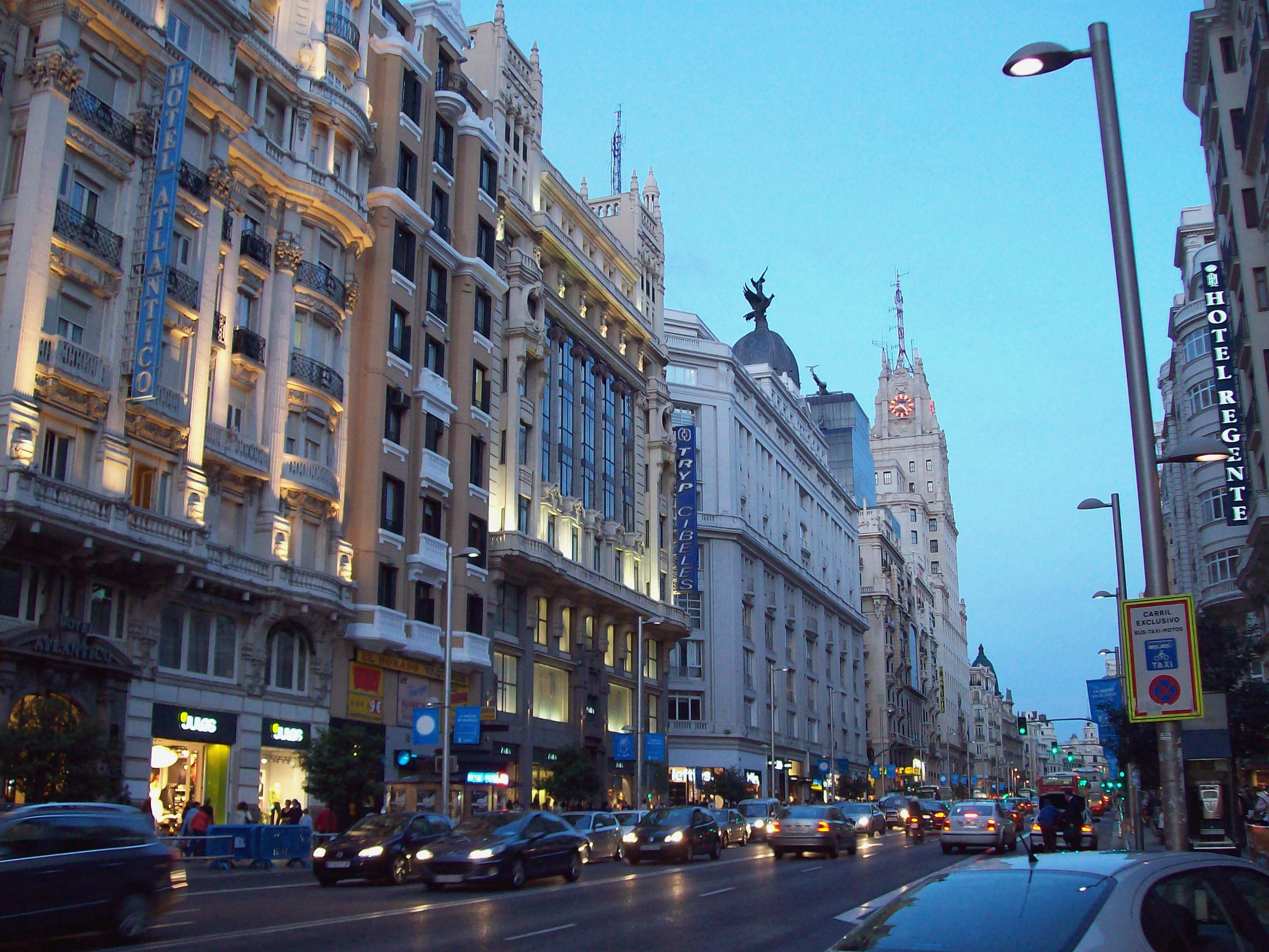 Gran Via – Foto Wikimedia Commons