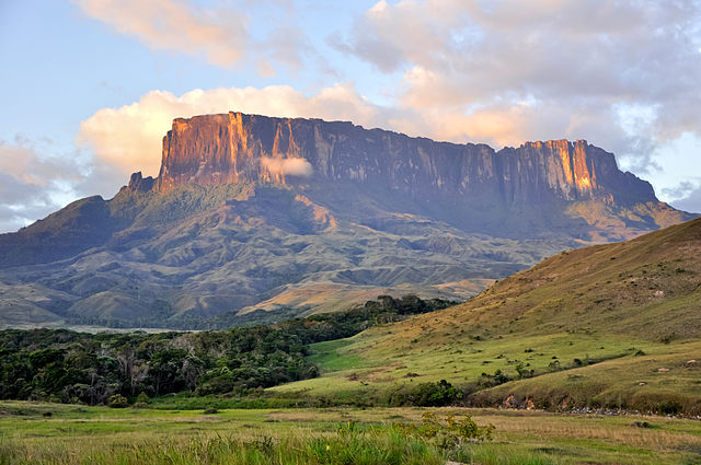 Kukenan Tepuy, Gran Sabana National Park, Venezuela – Foto Wikipedia