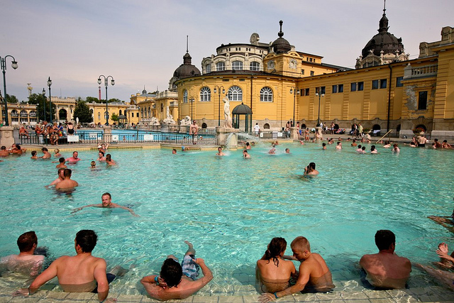 Bagni termali di Széchenyi – Credits: Alex Proimos