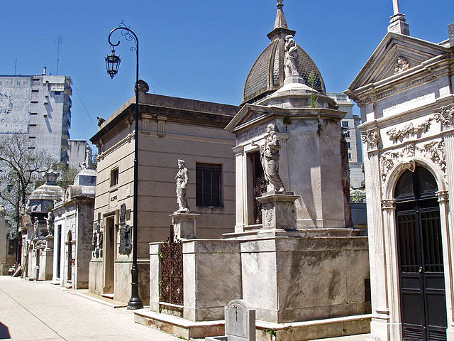 Cimitero della Recoleta, Buenos Aires – Foto di Wikipedia
