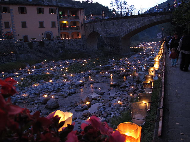 Fiumalbo, Ponte di san Rocco – Foto Wikimedia Commons