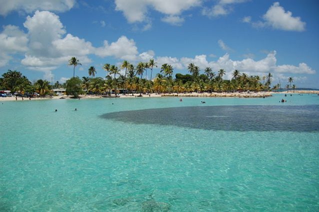 Guadalupa, spiaggia di Sainte Anne – Foto Wikipedia