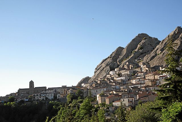Pietrapertosa – Foto Wikimedia Commons