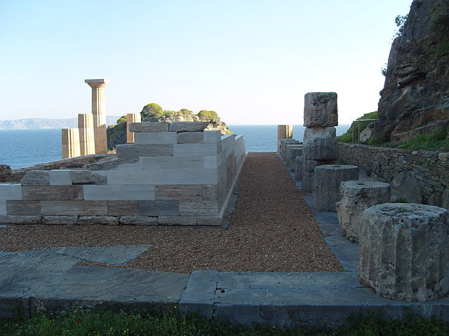 Tempio di Atena, sito archeologico di Karthea, Kea – Foto Wikimedia Commons
