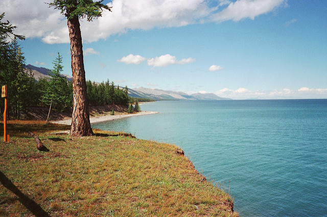 Lago di Hövsgöl lake. Foto da Flickr