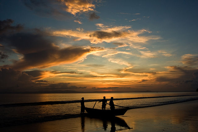 Tramonto alle isole Andamane – Foto Wikimedia Commons