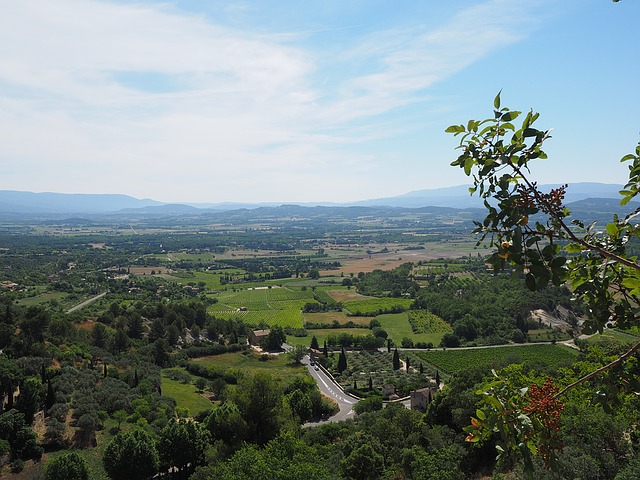 Panorama del Luberon dal belvedere di Gordes – Foto Pixabay