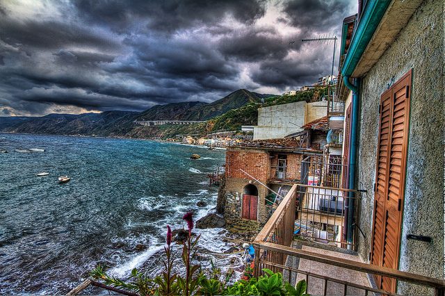Borgo di Chianalea. Foto di Agostino Zambpoli