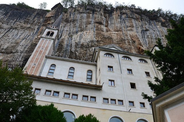 Santuario Madonna della Corona. Foto di Flavio Biondo
