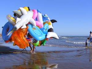 Multe in arrivo: la spiaggia in Italia quest'anno potrebbe diventare più salata