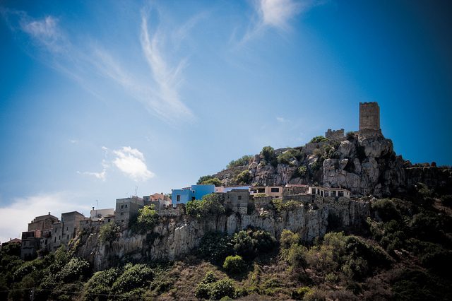 Borgo di Posada. Foto di Roberto Ventre