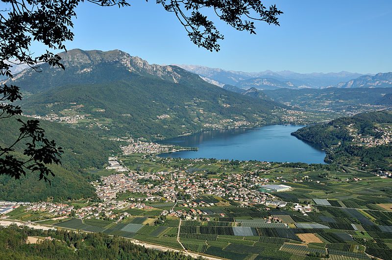 Lago di Caldonazzo. Foto da Wikipedia