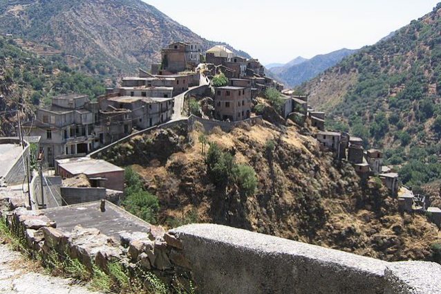 Roghudi Vecchio – Foto Wikipedia